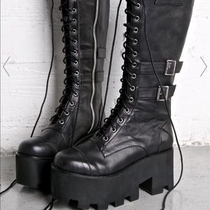 “ Dolls Kill” Jane Doe Boots.
